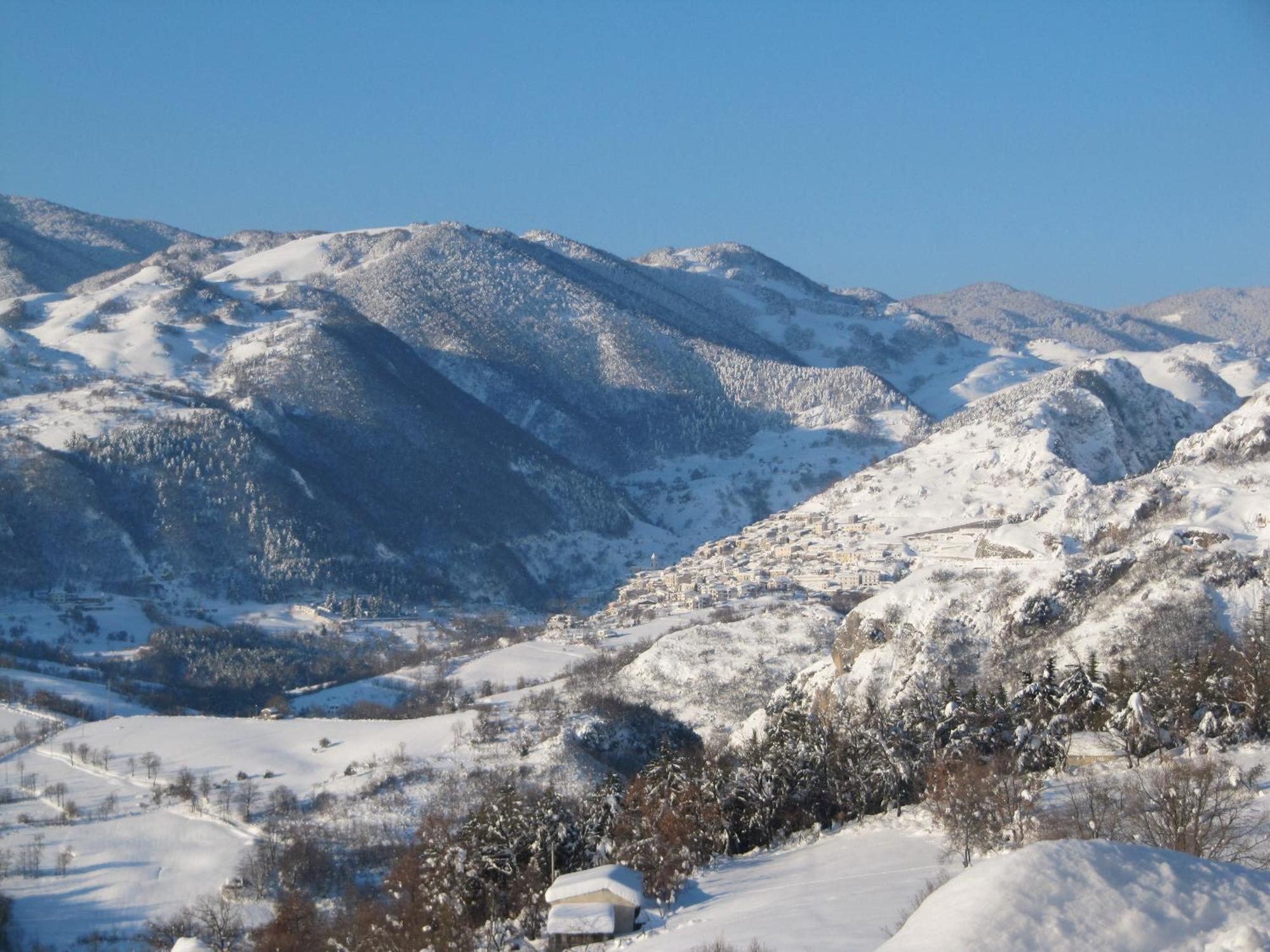 B&B Vivilmatese Roccamandolfi Dış mekan fotoğraf